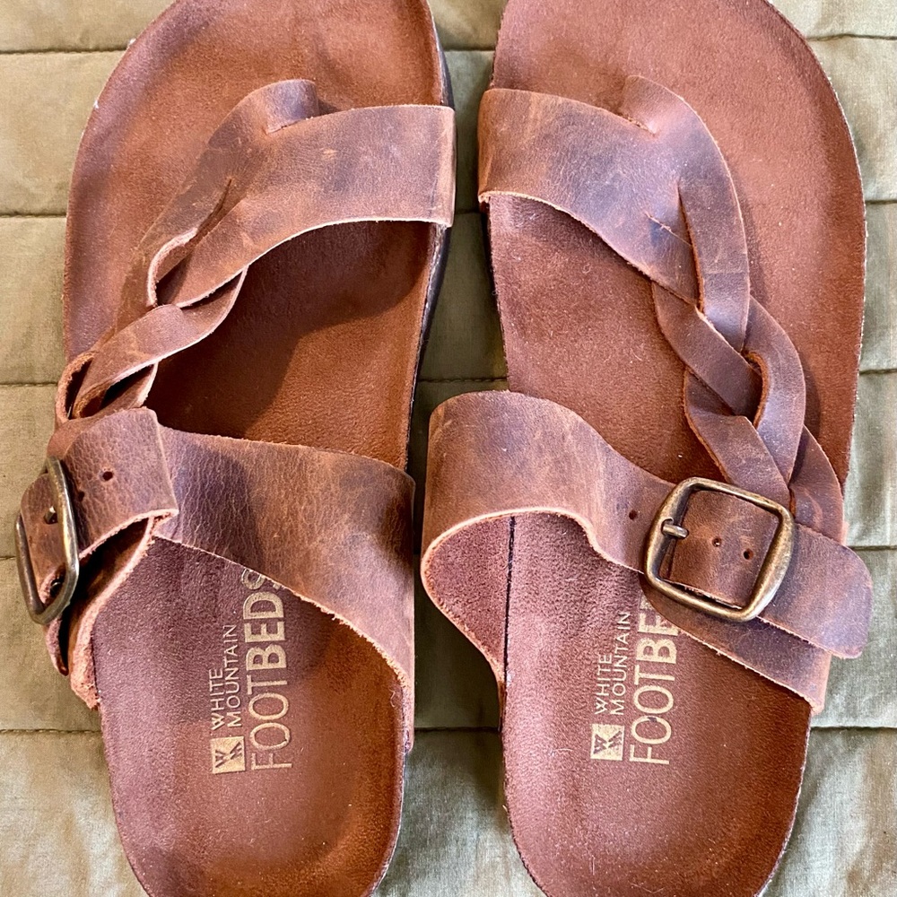 White Mountain Footbeds Women’s Brown Leather Sandals - Size 7